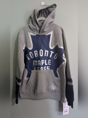 NEW Youth XL NHL Toronto Maple Leafs  Hoodie *BIN